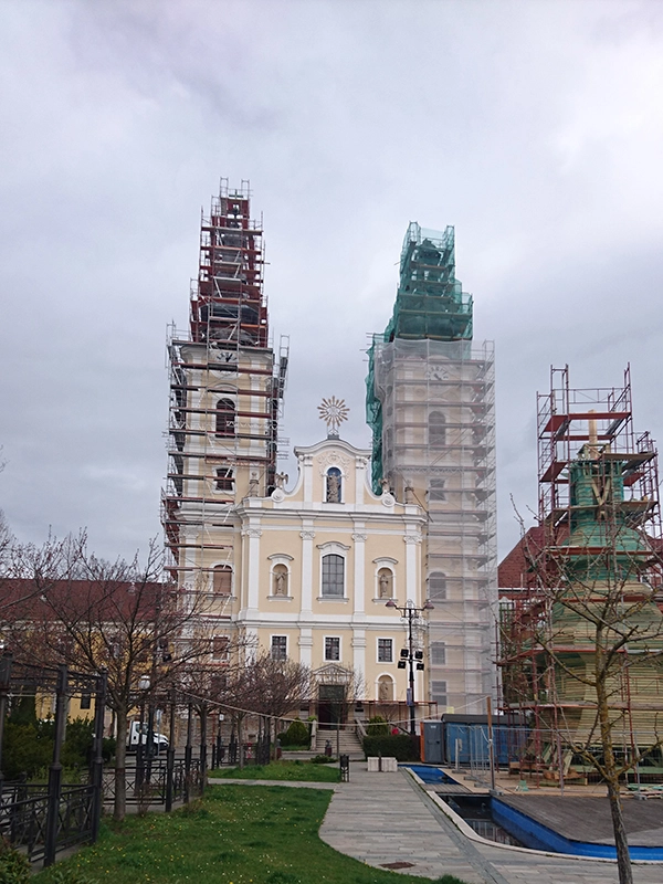 Templom állványozás